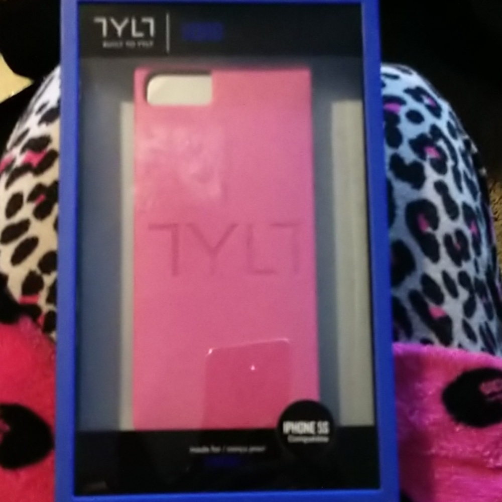 NWT iphone 5s case